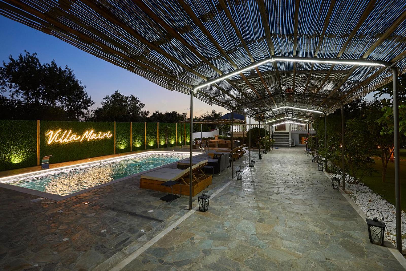 Villa Mairi - 2 Private Pools & Game Room Near Athens Salamis Luaran gambar