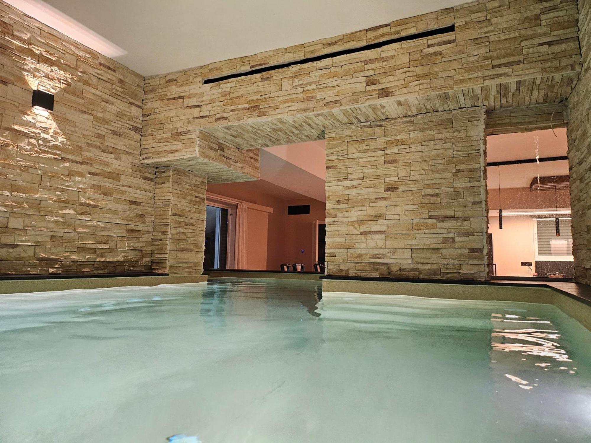 Villa Mairi - 2 Private Pools & Game Room Near Athens Salamis Luaran gambar