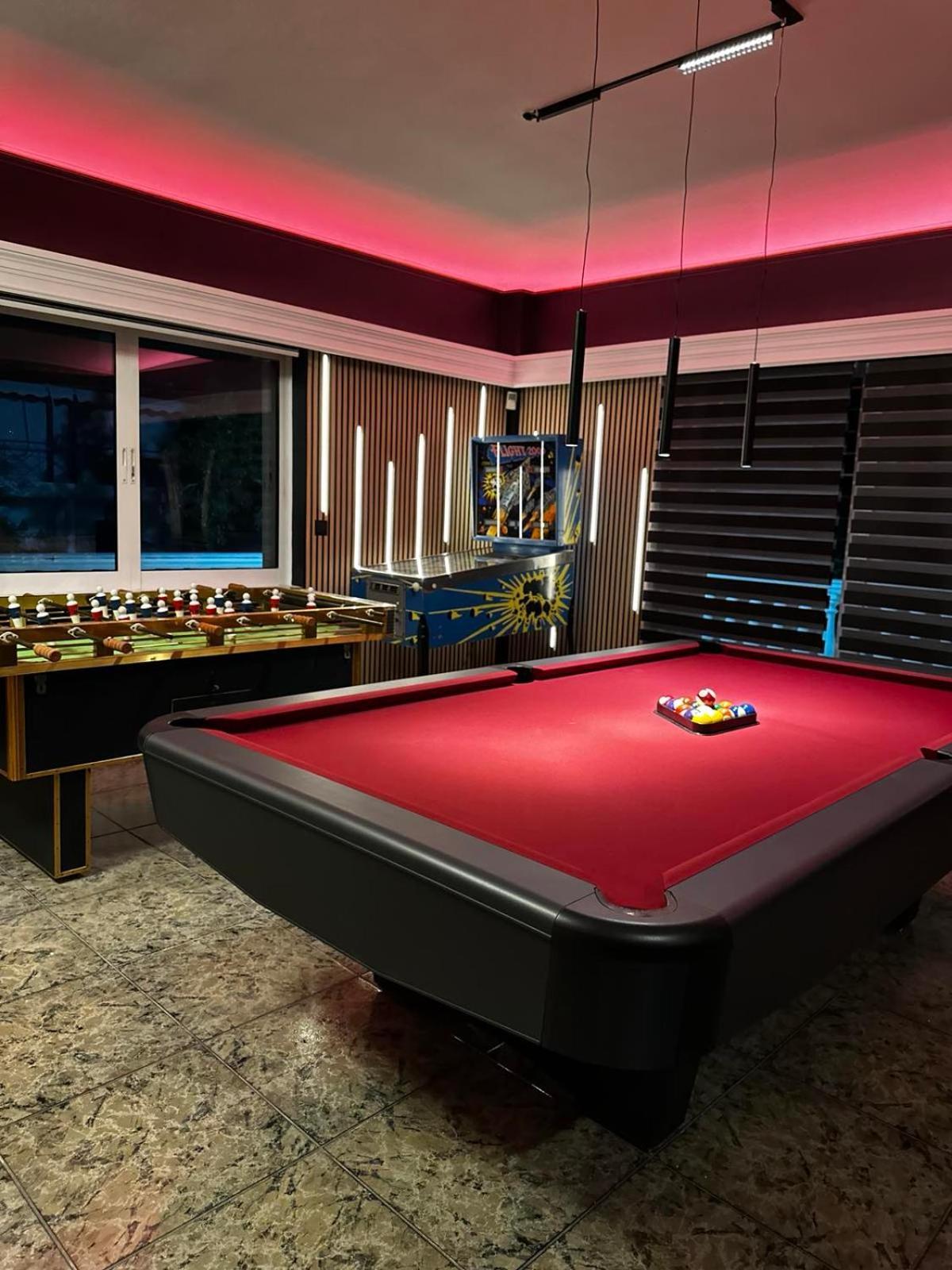 Villa Mairi - 2 Private Pools & Game Room Near Athens Salamis Luaran gambar